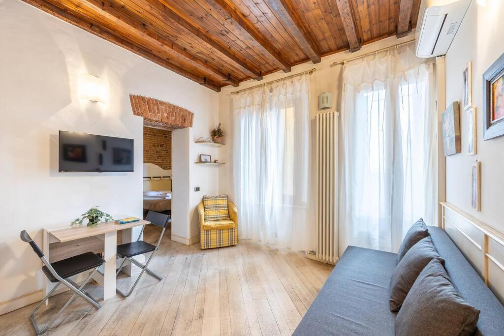 Colonne'S Nest - Cozy And Silent With Ac Apartman Milánó Kültér fotó