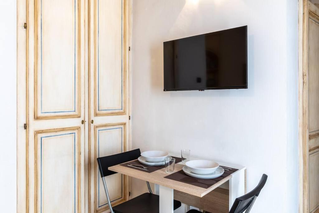 Colonne'S Nest - Cozy And Silent With Ac Apartman Milánó Kültér fotó